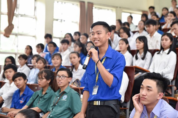 Vietnamese students eligible to borrow US$107 monthly