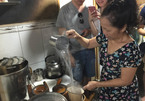 Tiết lộ khó tin của bà chủ quán cà phê 80 tuổi ở  Sài Gòn