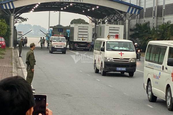 Vụ 39 người chết ở Anh: Xe chở 16 nạn nhân trên đường về quê