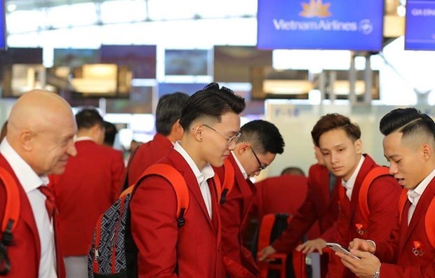 Vietnam’s sporting delegation leave for SEA Games 30