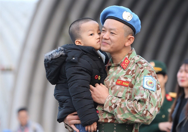 Vietnamese officers of second Level-2 field Hospital leave for South Sudan