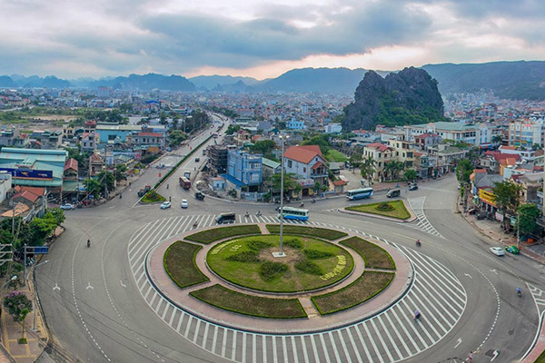 Cẩm Phả biến du lịch thành ngành kinh tế mũi nhọn