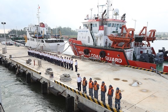 Vietnam Coast Guard ship visits Japan