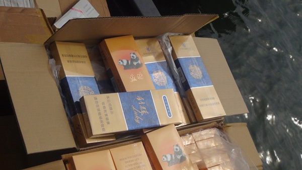 Cigarette smuggling boats seized in Vietnamese waters