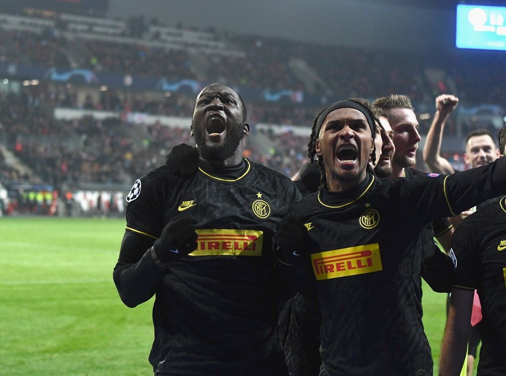 Lukaku tỏa sáng giúp Inter nuôi hi vọng đi tiếp ở Cup C1