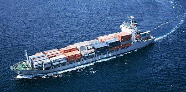 Sea shipping is flourishing in Vietnam