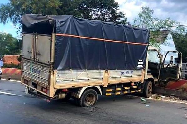 Công an truy đuổi hơn 20km bắt kẻ trộm xe tải giữa ban ngày