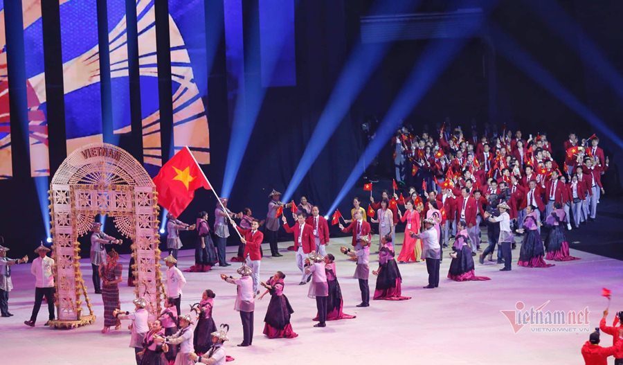 SEA Games 30 chính thức bắt đầu