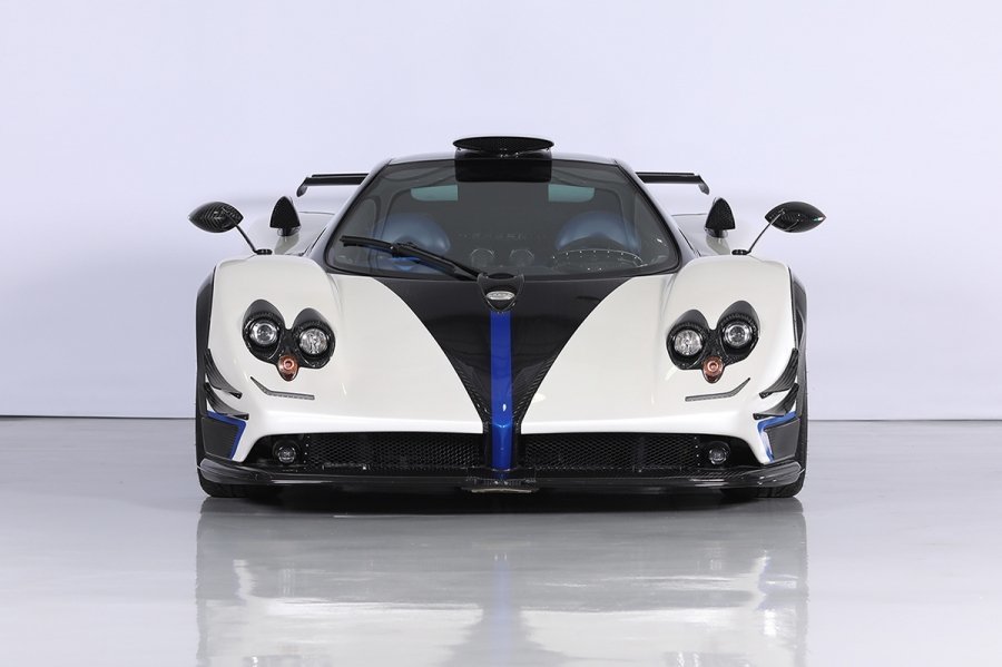 Pagani Zonda hàng hiếm bán với giá kỷ lục 127 tỷ đồng