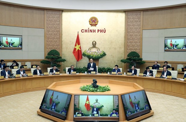Vietnam’s economy stays positive amid global growth slowdown: PM