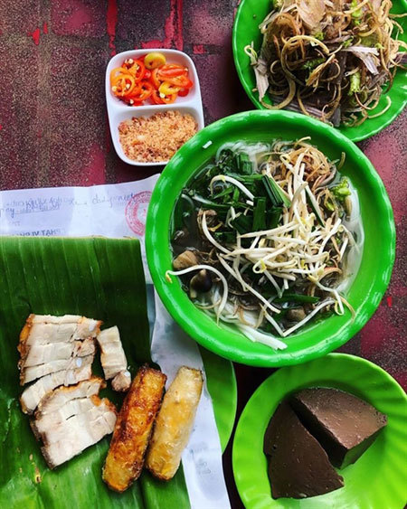 Bun nuoc leo, a specialty of Tra Vinh’s Khmer ethic group