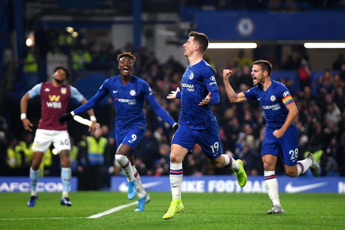 Chelsea tìm lại niềm vui chiến thắng