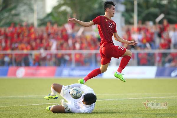 U22 Việt Nam hòa thót tim Thái Lan: Đòn trừng phạt khó tin