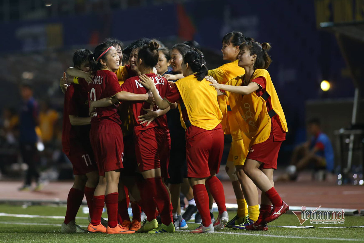 Video bàn thắng nữ Việt Nam 2-0 nữ Philippines