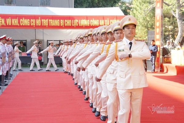 Trong 1 ngày, 356 công an chính quy tỉnh Hải Dương được điều động về xã