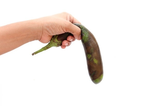 18 tuổi đã yếu sinh lý do nghiện thủ dâm và phim khiêu dâm