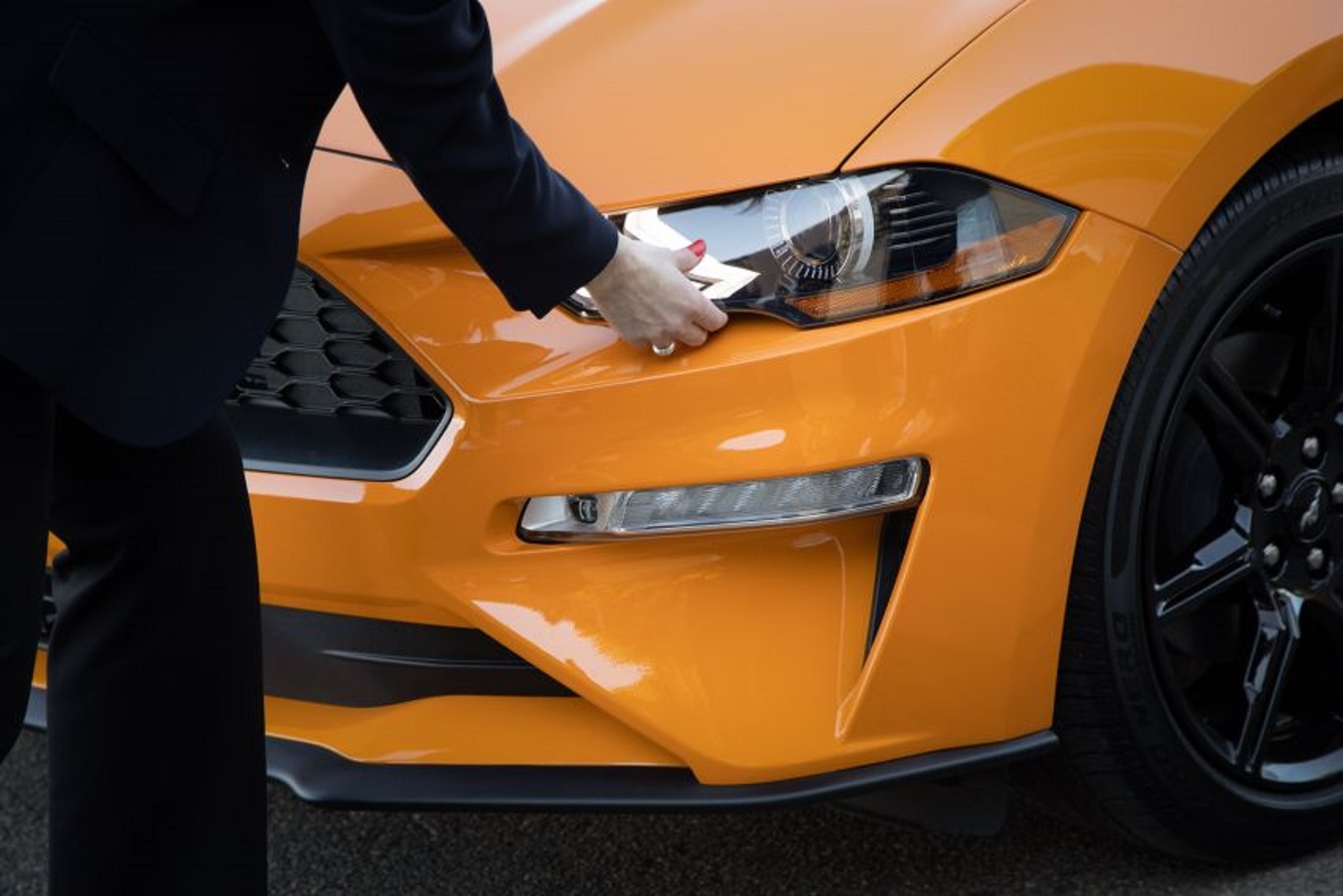 Ford và McDonald hợp tác để tái chế cà phê thành linh kiện ô tô
