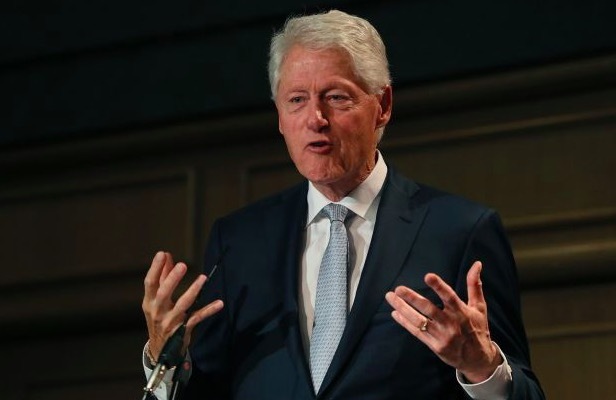 Tiết lộ mới về quan hệ giữa Bill Clinton và 'tỷ phú ấu dâm'