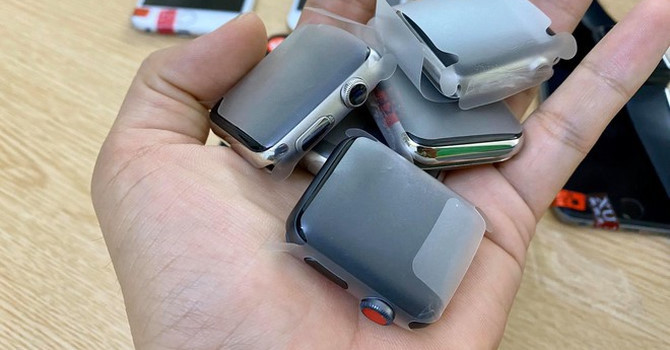 Used Apple Watches arrive in Vietnam en masse at cheap prices