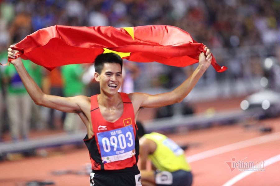 SEA Games ngày 9/12: Vật, điền kinh tạo 