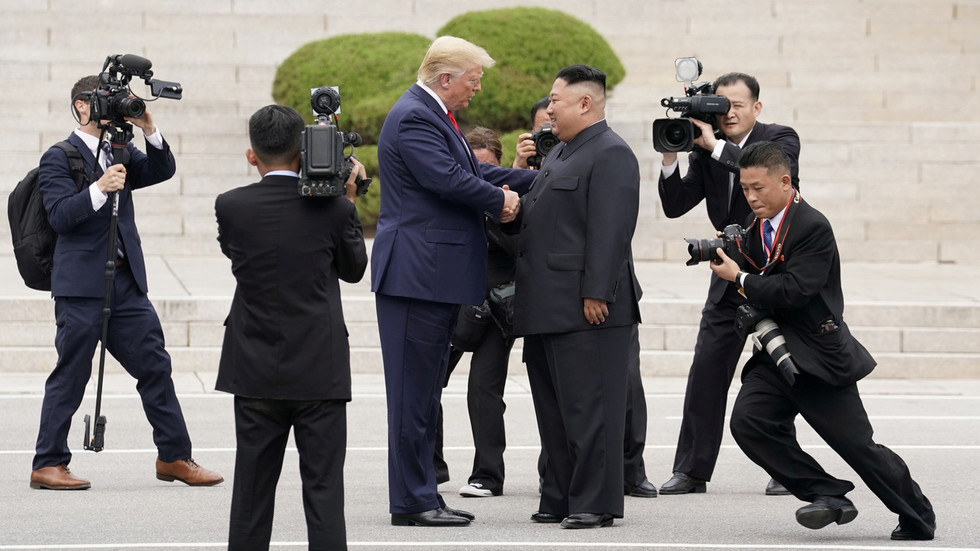 Triều Tiên chê ông Trump 'thiếu kiên nhẫn'