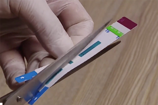 Nghe VietNamNet: Chủ tịch Hà Nội yêu cầu xử lý nghiêm vụ cắt đôi que thử HIV ở BV Xanh Pôn