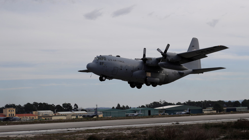 Máy bay quân sự Chile chở 38 người mất tích bí ẩn