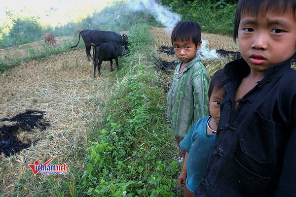 Đồng hành với đồng bào dân tộc thiểu số