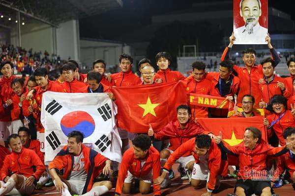 HLV Park Hang Seo: "Chiến thắng này là của nhân dân Việt Nam"