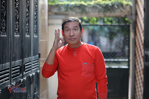 Quang Thắng: 'Nhà 30m2 ở Hà Nội không phải vấn đề khiến vợ con về quê'