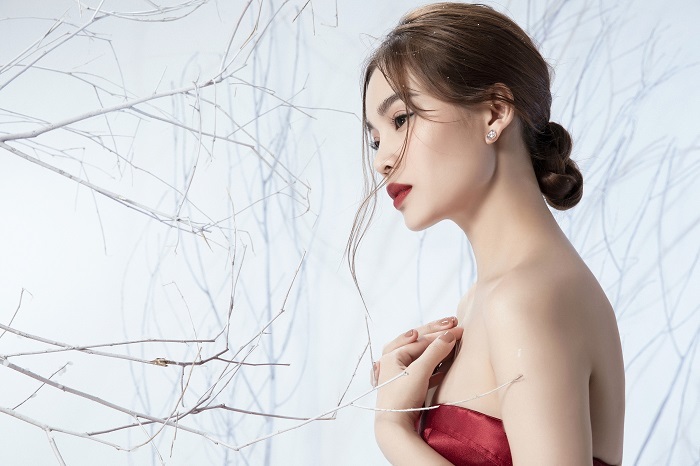 Giang Hồng Ngọc được chồng ủng hộ chụp sexy