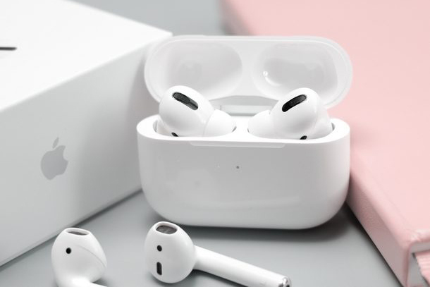 Cách biến tai nghe AirPods thành máy trợ thính