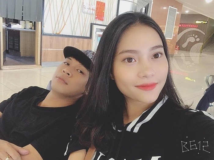 Tung Ruoi Trung 'Ruồi' khoe vợ sắp cưới xinh đẹp, chịu khó