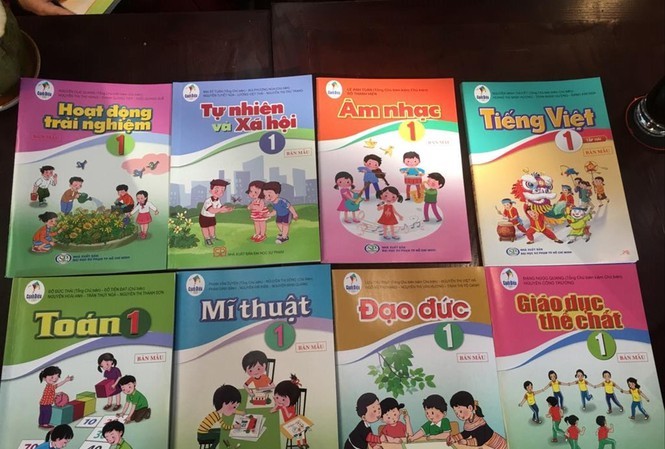 Is Education Ministry allowing HCM City to compile textbooks?
