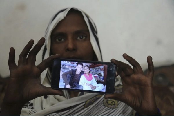 Bị bán sang TQ hai tháng, cô dâu Pakistan thân tàn ma dại