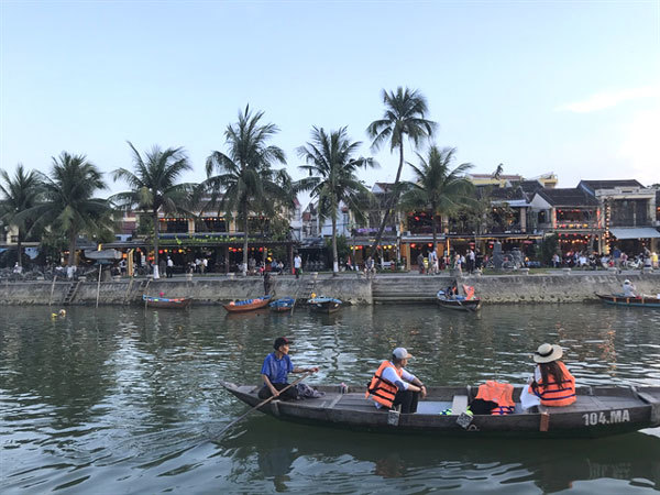 Vietnam's central coastal region to collaborate on tourism development