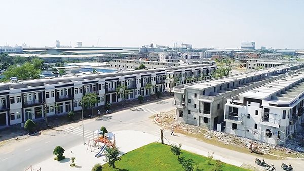 VN real estate firms struggle to find ‘clean’ land