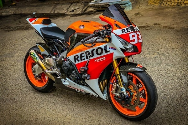 Honda CBR1000RR lột xác với trang bị thửa từ xe đua MotoGP