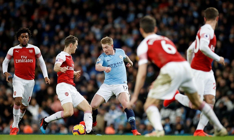 Arsenal vs Man City: Khách bắt nạt chủ