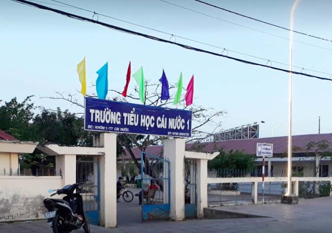 Phó hiệu trưởng từ chối điều động về trường khác vì sức khoẻ yếu