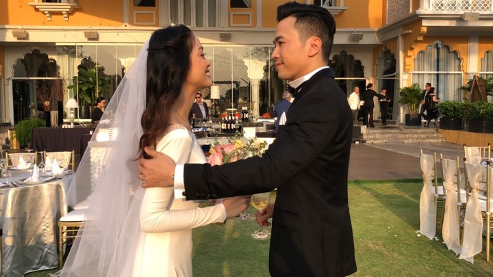 Siêu mẫu Tuyết Ngọc kết hôn với Việt kiều điển trai