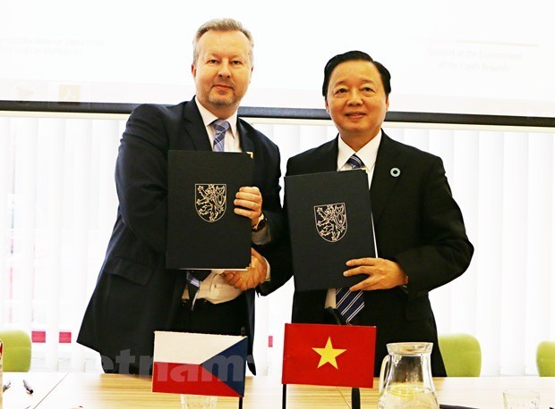 Vietnam, Czech Republic step up environmental cooperation