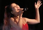 Diva Hàn Quốc So Hyang đốt cháy sân khấu trong live concert tại Việt Nam