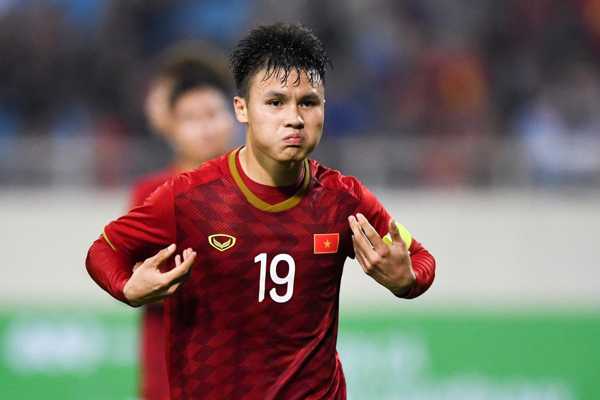 Báo châu Á chọn Quang Hải xuất sắc nhất bóng đá Việt Nam 2019