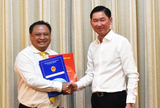 TPHCM có tân Chủ tịch quận 42 tuổi