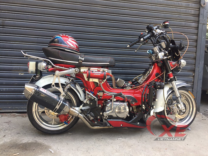 Những chiếc minibike đẹp long lanh của dân chơi Sài Gòn