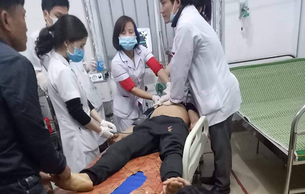 Hỗn chiến trong đêm, 2 thanh niên Nghệ An bị đâm tử vong