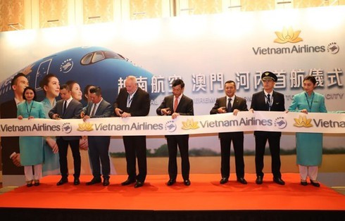 New air routes planned for Vietnam