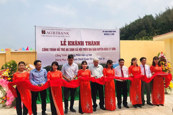 2019, Agribank liên tiếp nhận các giải thưởng uy tín