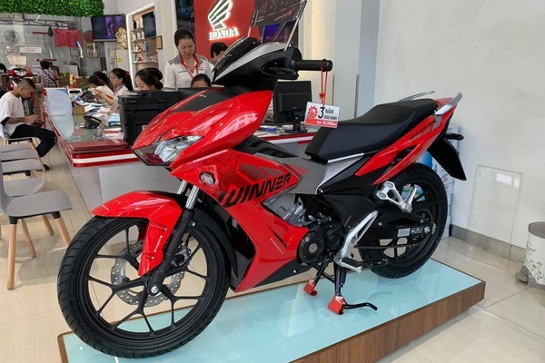 Honda Winner X vẫn mắc lỗi kỹ thuật:Tiếng kêu khó hiểu, rò nhớt, cháy phanh